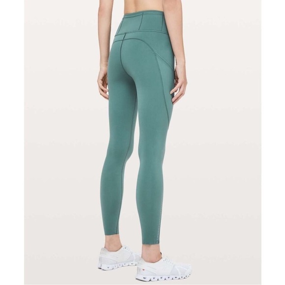 Lululemon Fast & Free 7/8 Tight II *Nulux 25"
Green Smoke 2 - Picture 3 of 12